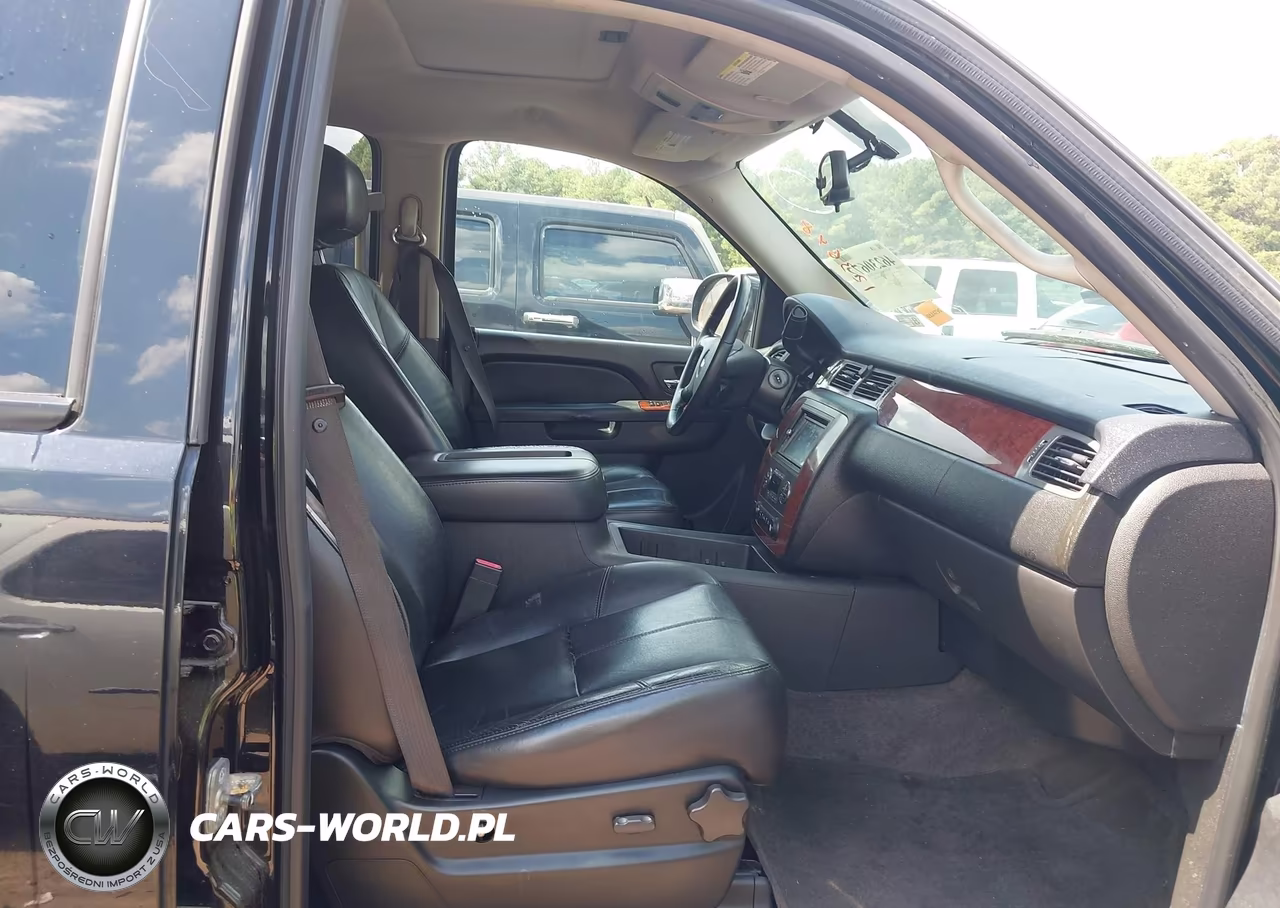 2010 Chevrolet Avalanche 1500 Lt1 VIN:3GNNCFE00AG123648 - 5