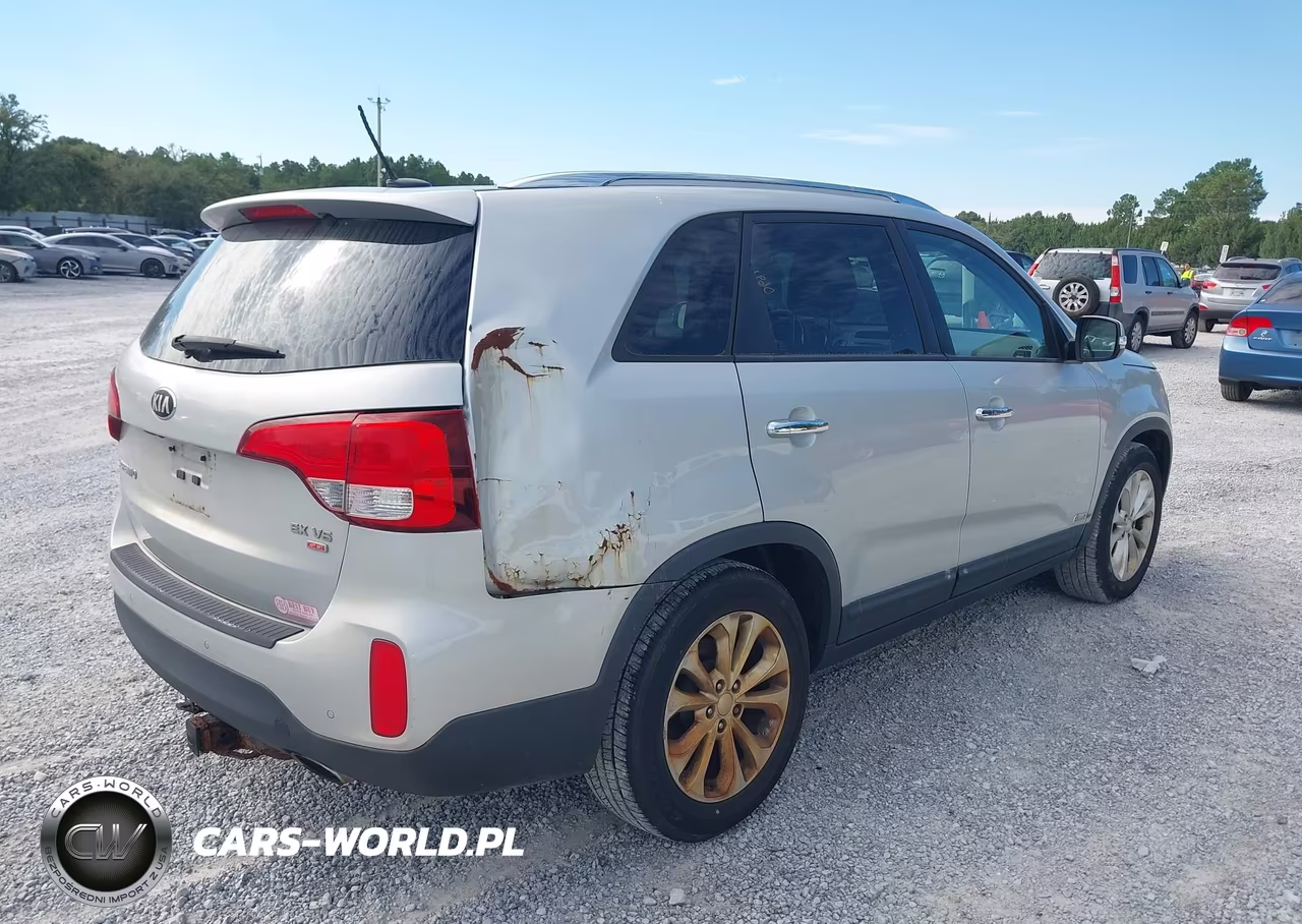 2014 Kia Sorento Ex V6 VIN:5XYKUDA79EG481061 - 4