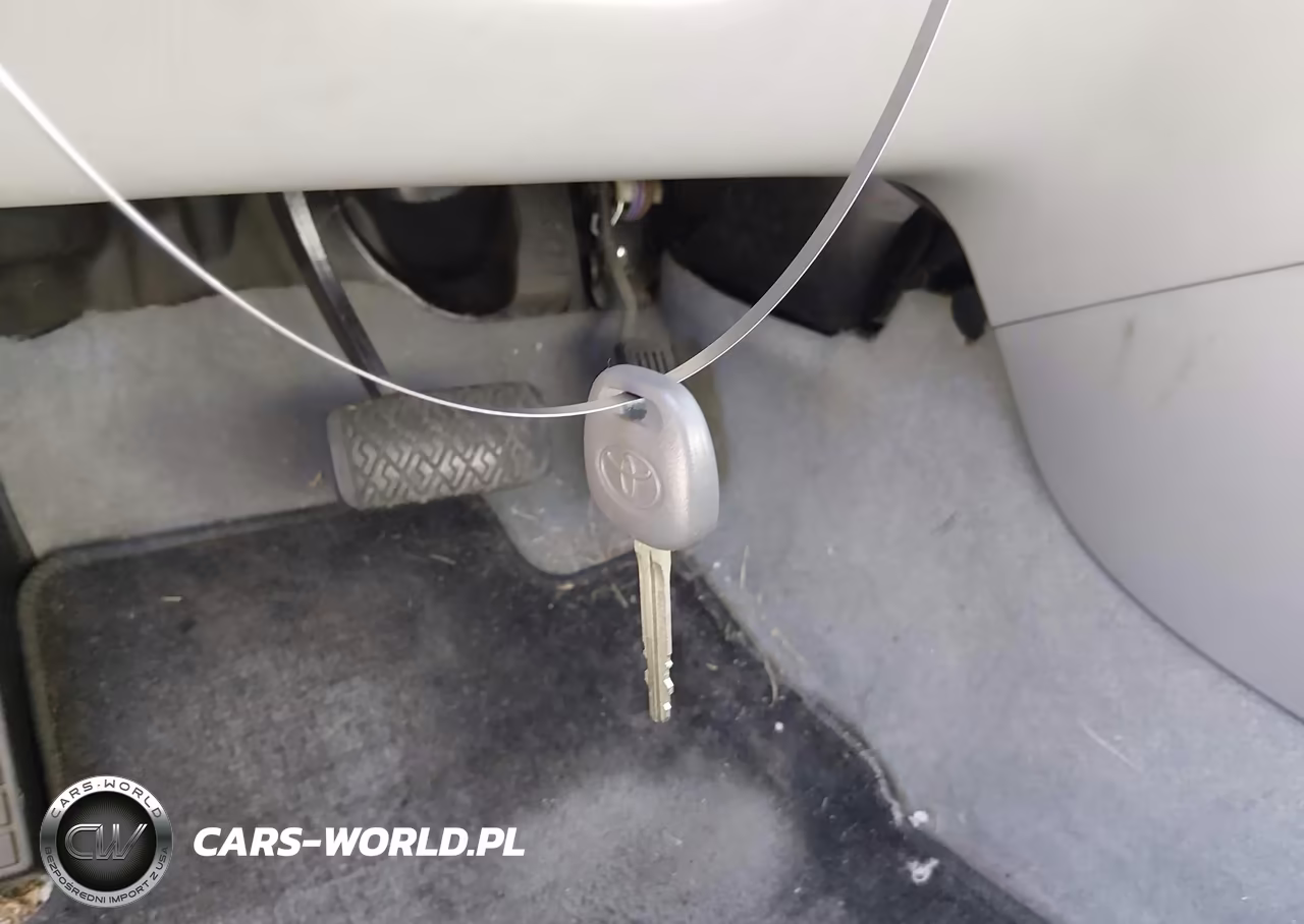 2007 Toyota Corolla Le VIN:2T1BR32E47C727344 - 11