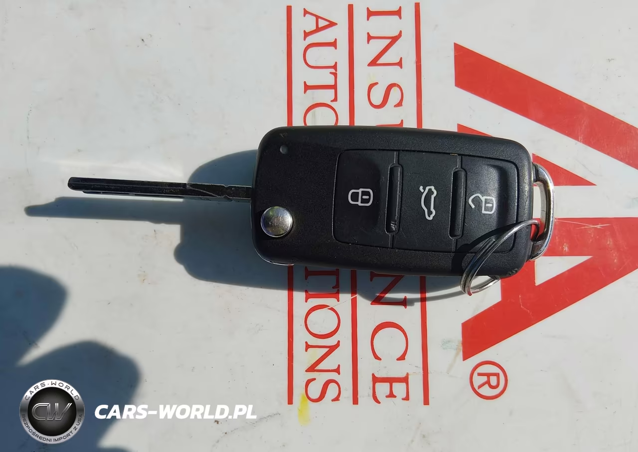 2012 Volkswagen Beetle 2.0T VIN:3VW4A7ATXCM626508 - 11