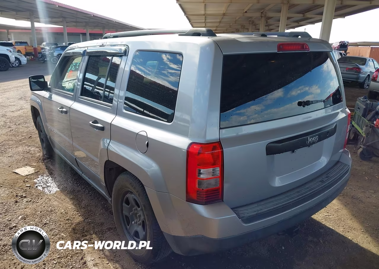2016 Jeep Patriot Sport VIN:1C4NJPBB9GD528763 - 3
