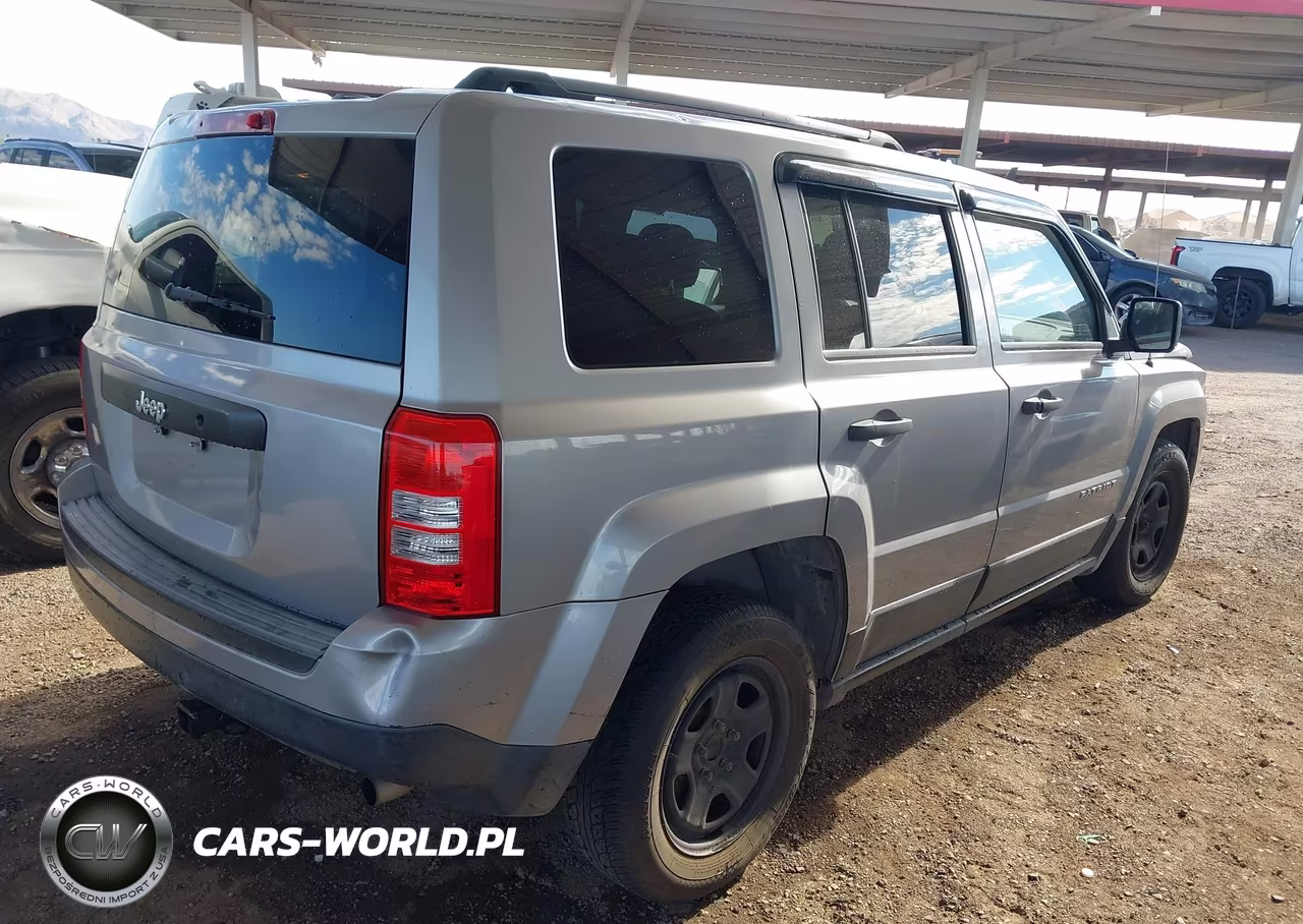 2016 Jeep Patriot Sport VIN:1C4NJPBB9GD528763 - 4