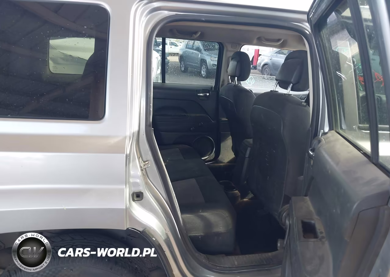 2016 Jeep Patriot Sport VIN:1C4NJPBB9GD528763 - 8