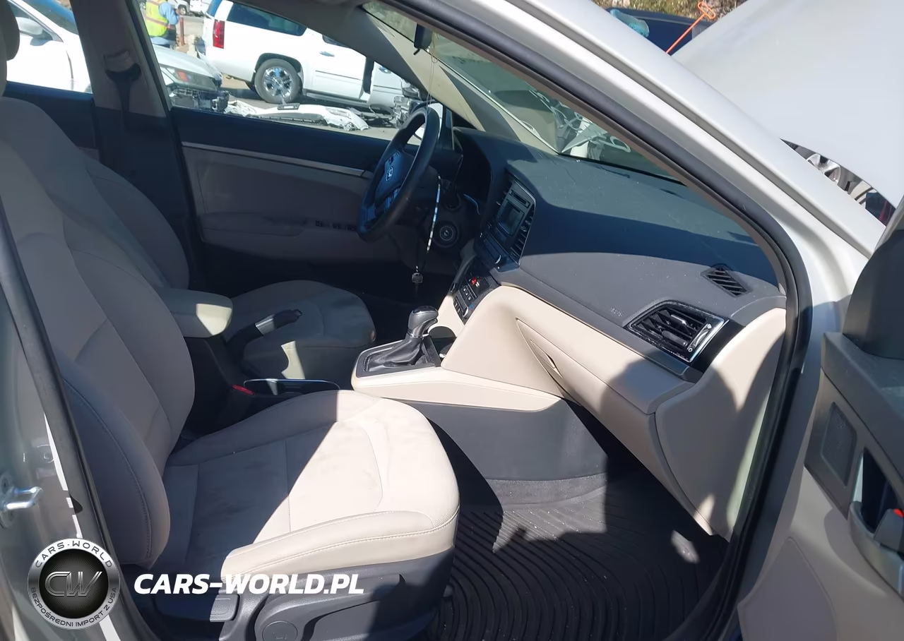 2017 Hyundai Elantra Se VIN:5NPD74LF9HH085892 - 5