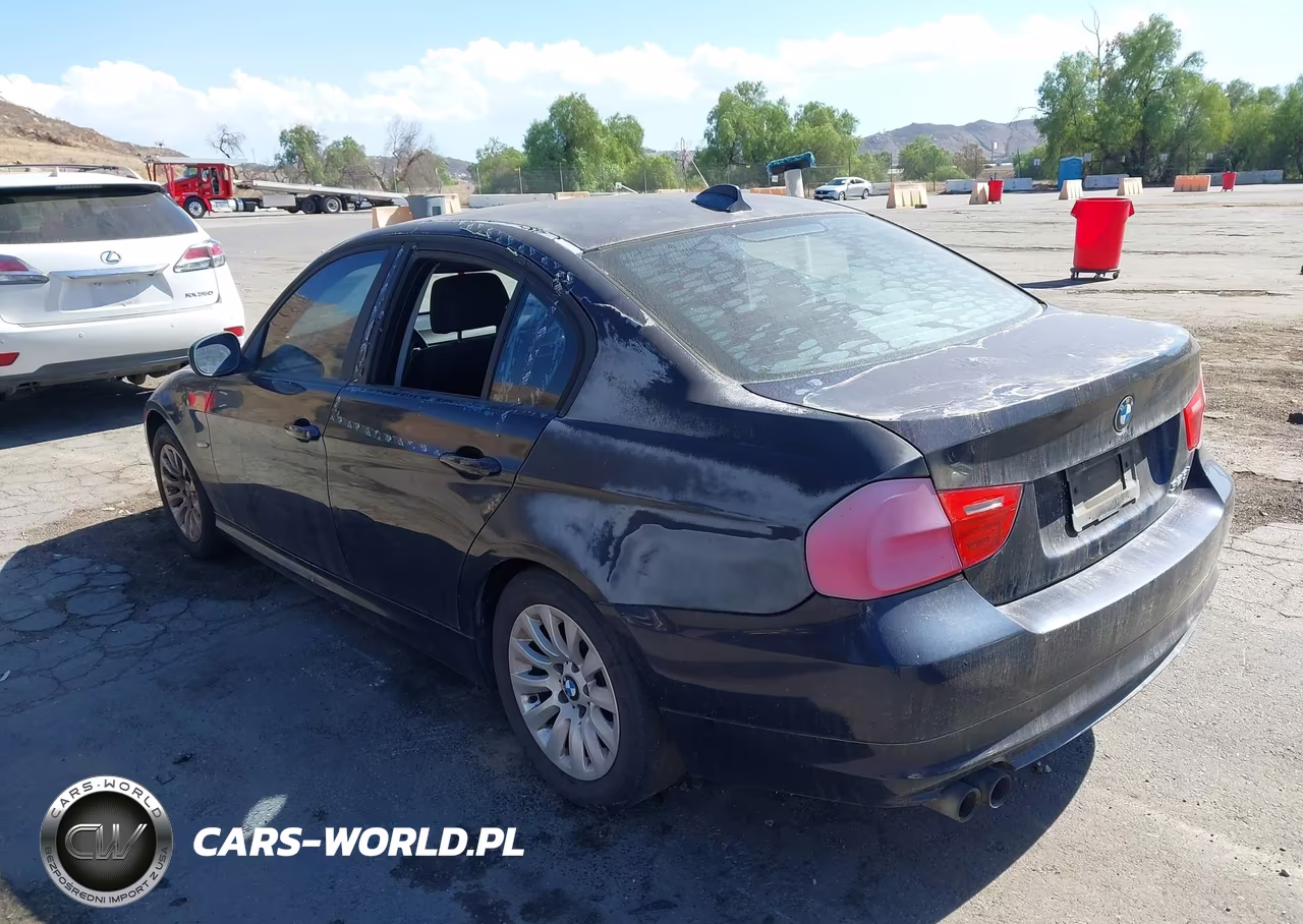 2009 BMW 328I VIN:WBAPH535X9A435737 - 3