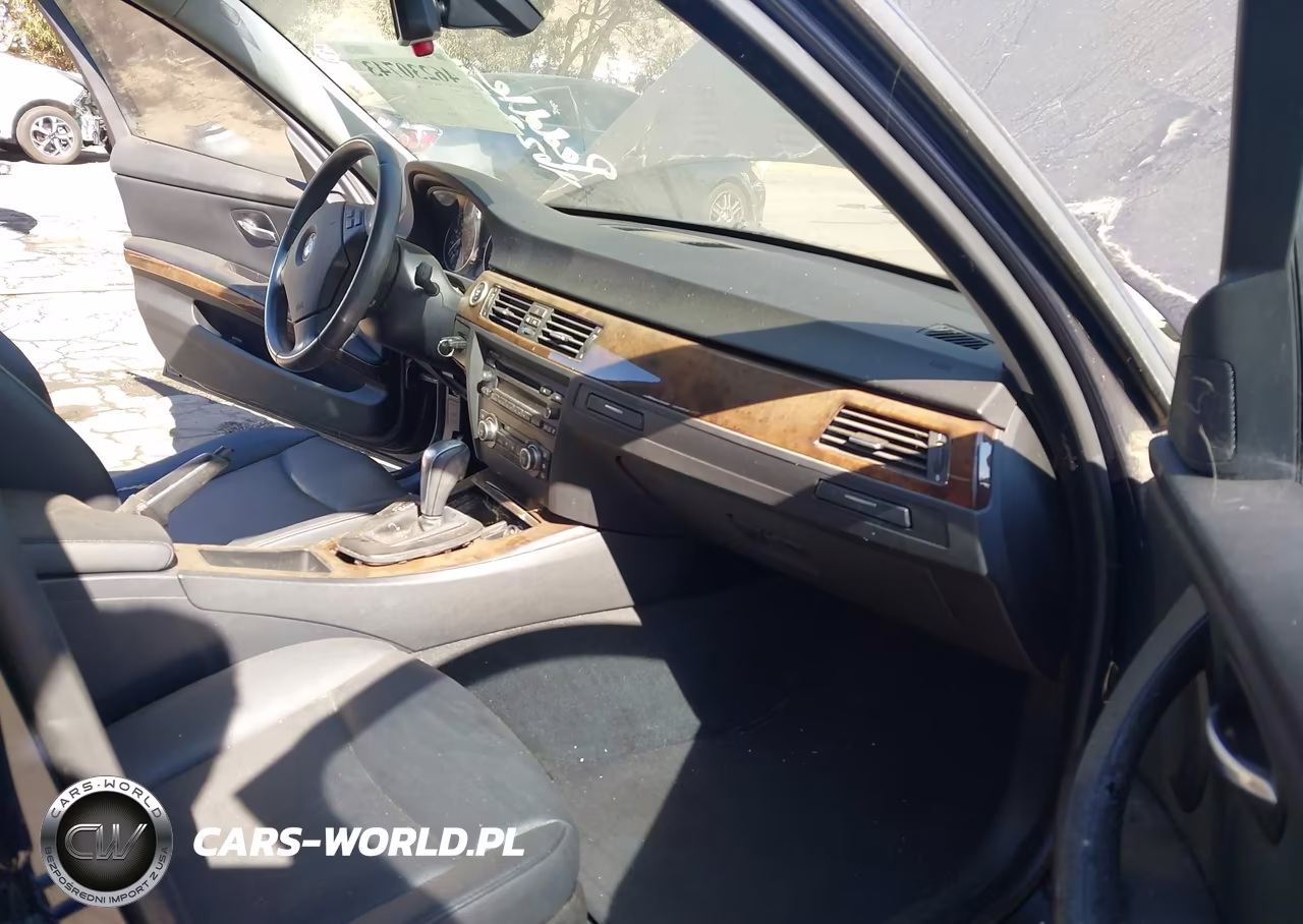2009 BMW 328I VIN:WBAPH535X9A435737 - 5