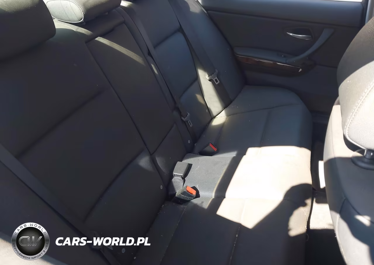 2009 BMW 328I VIN:WBAPH535X9A435737 - 8