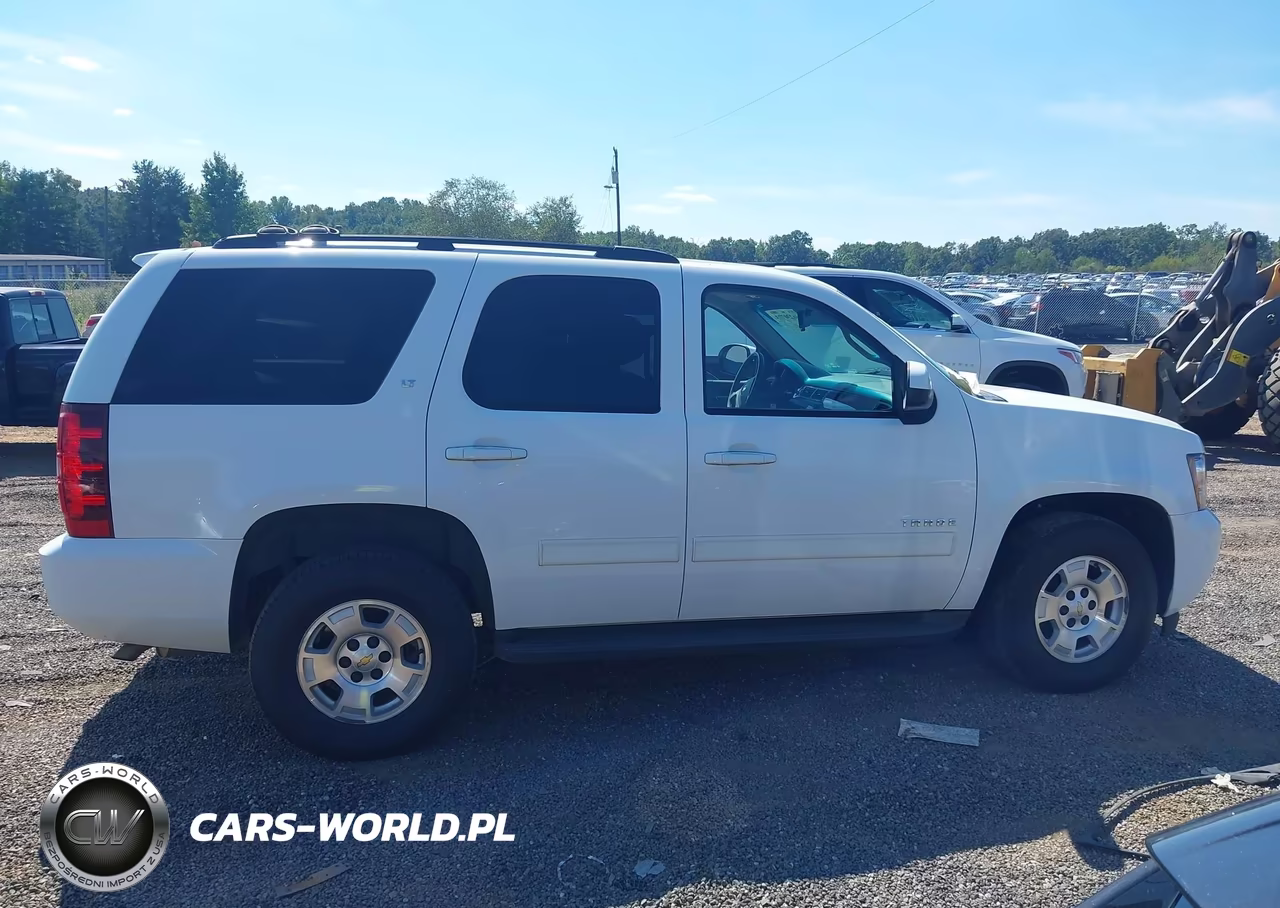 2012 Chevrolet Tahoe Lt VIN:1GNSCBE06CR103189 - 13
