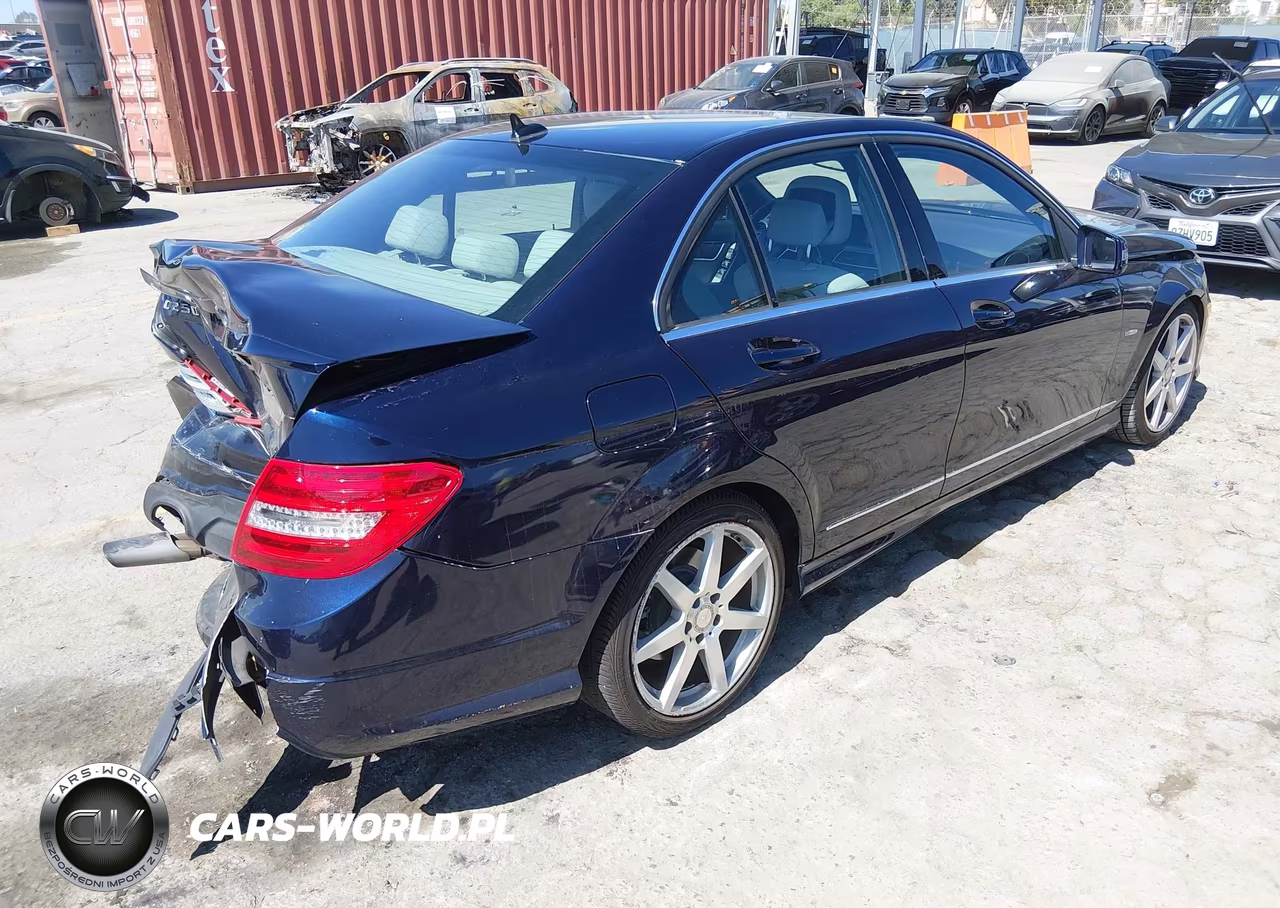 2012 Mercedes-Benz C 250 Sport VIN:WDDGF4HBXCR222285 - 4