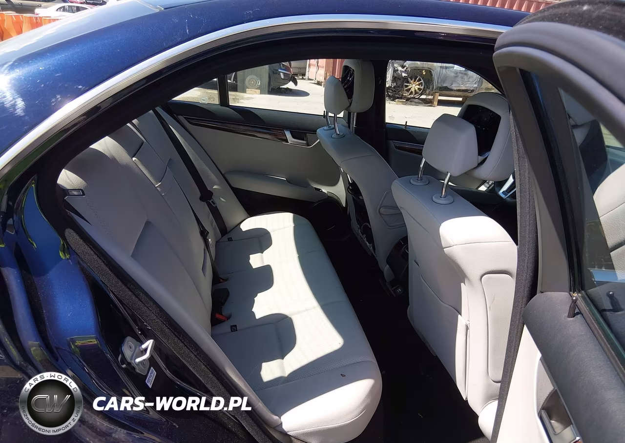 2012 Mercedes-Benz C 250 Sport VIN:WDDGF4HBXCR222285 - 8