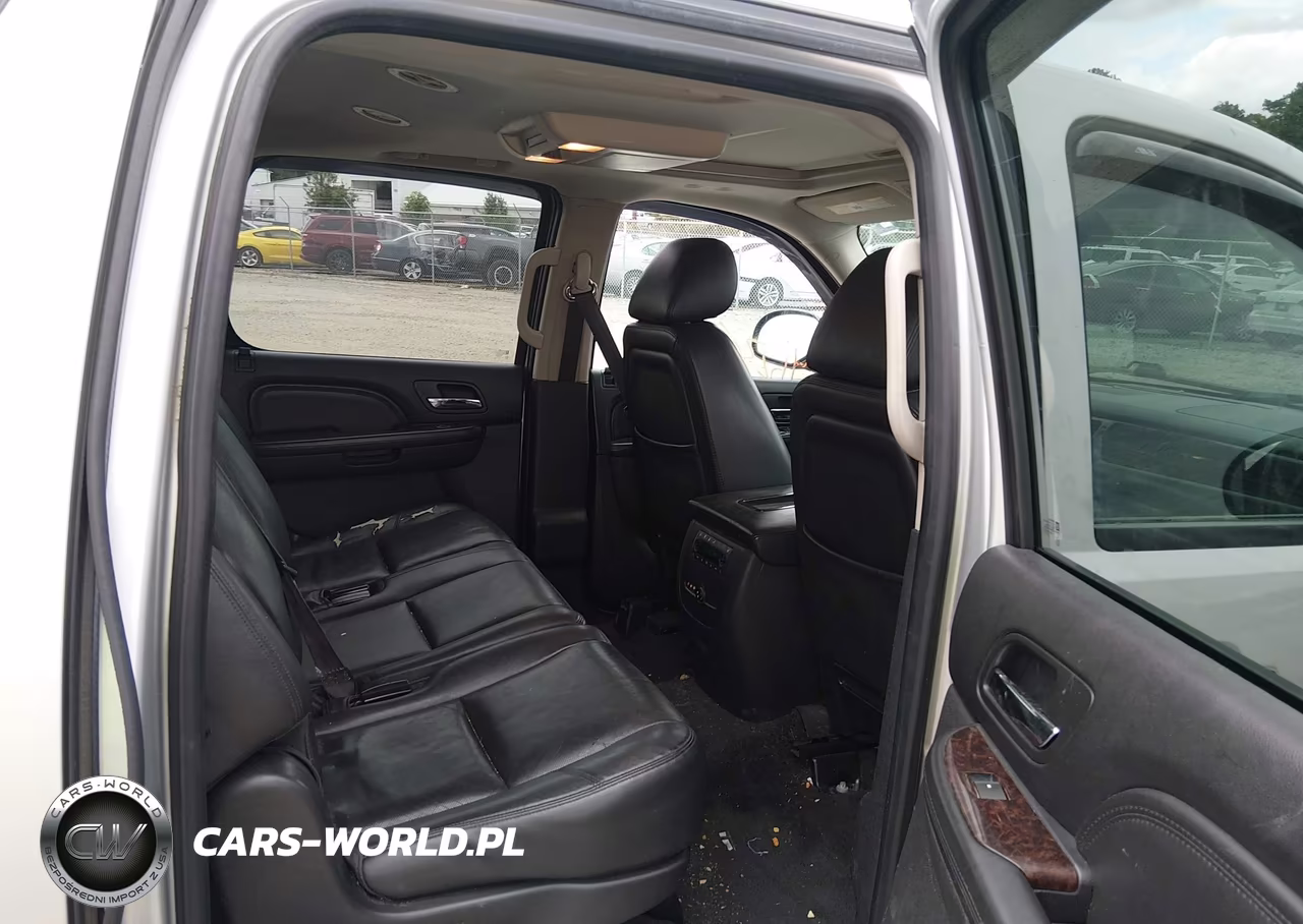 2013 GMC Yukon Xl 1500 Denali VIN:1GKS2MEF5DR165782 - 8