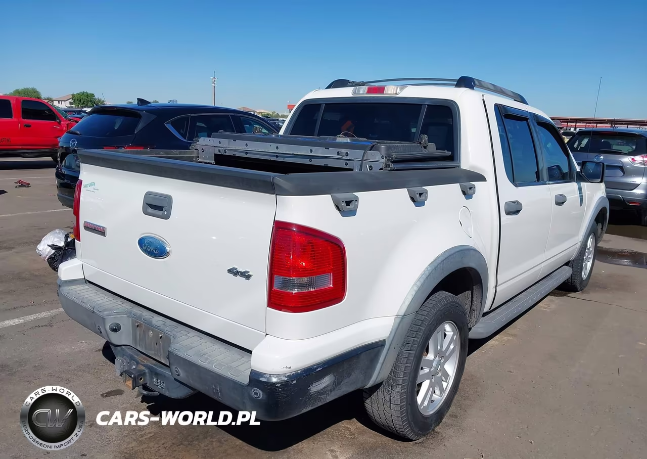 2008 Ford Explorer Sport Trac Xlt VIN:1FMEU51E98UB36984 - 4