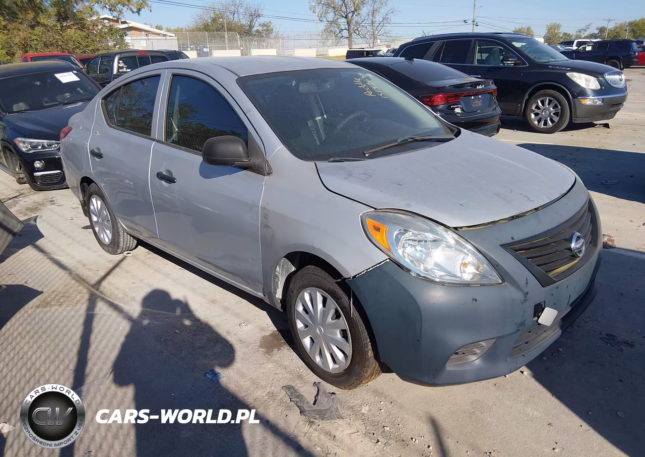 2012 Nissan Versa 1.6 S