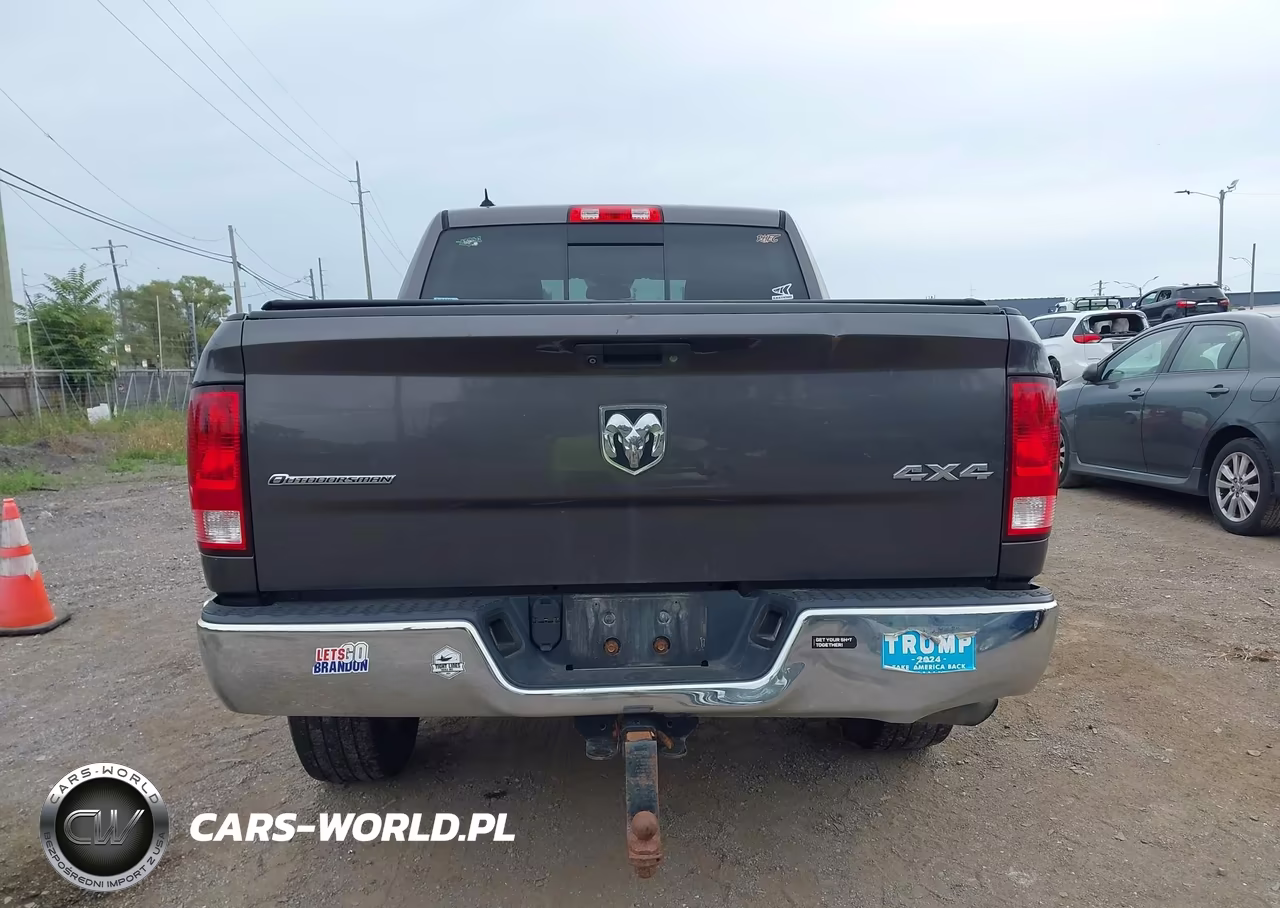 2015 Ram 1500 Outdoorsman VIN:1C6RR7LGXFS673395 - 16