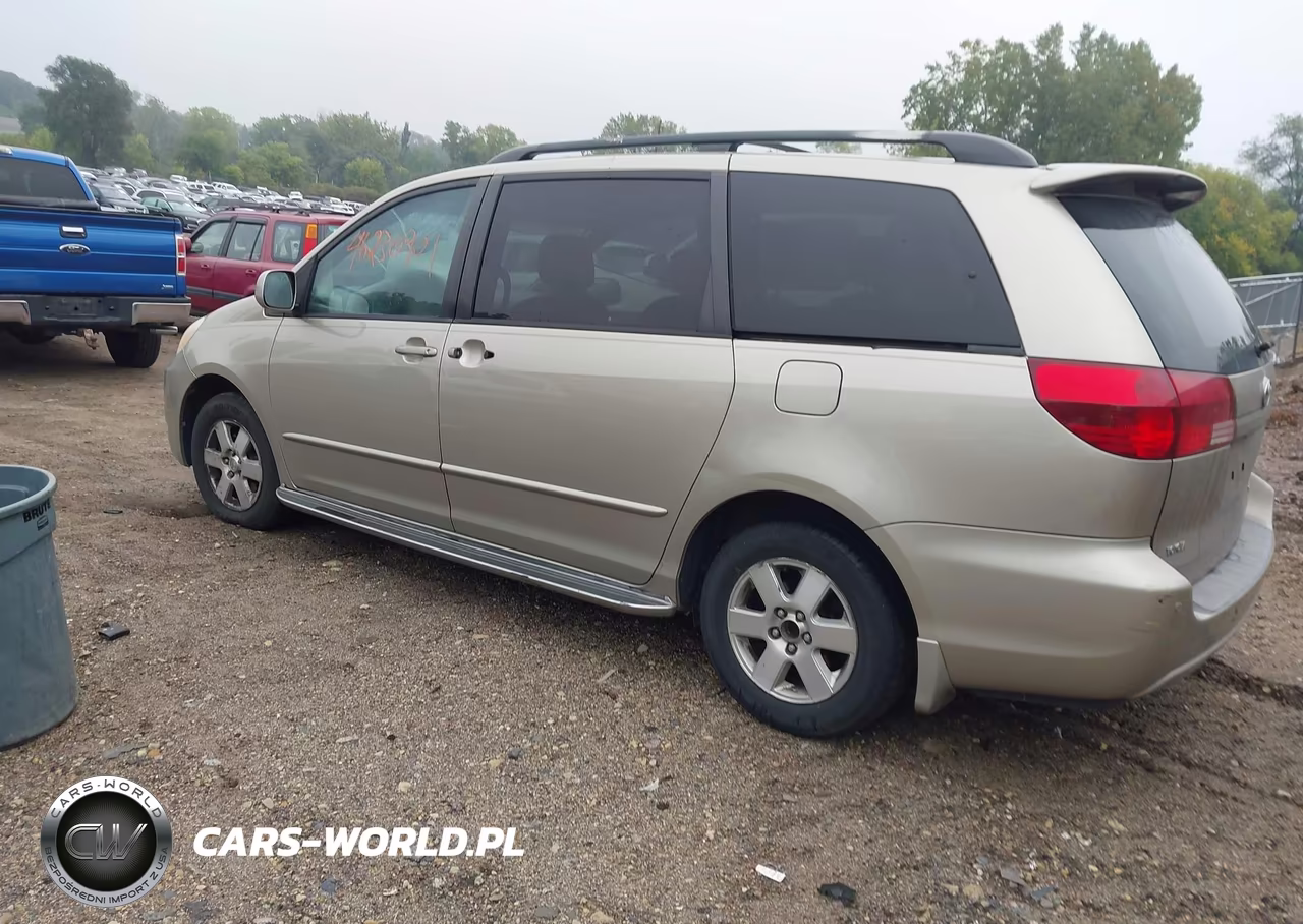 2005 Toyota Sienna Xle VIN:5TDZA22C15S335053 - 3