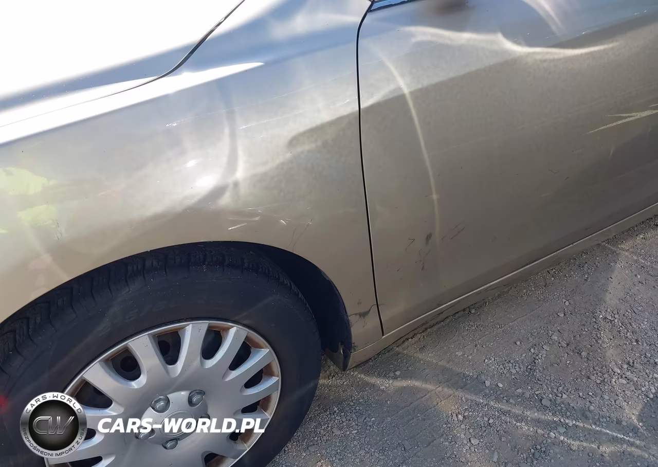 2010 Toyota Camry Le VIN:4T1BF3EK5AU104458 - 6
