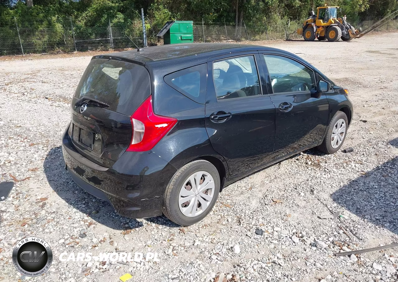 2017 Nissan Versa Note S Plus VIN:3N1CE2CP5HL368159 - 4