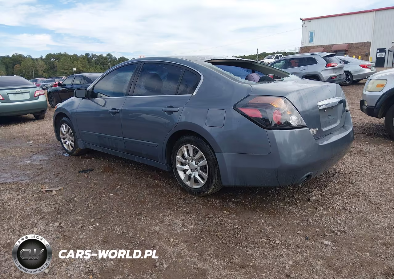 2012 Nissan Altima 2.5 S VIN:1N4AL2AP1CC104184 - 3
