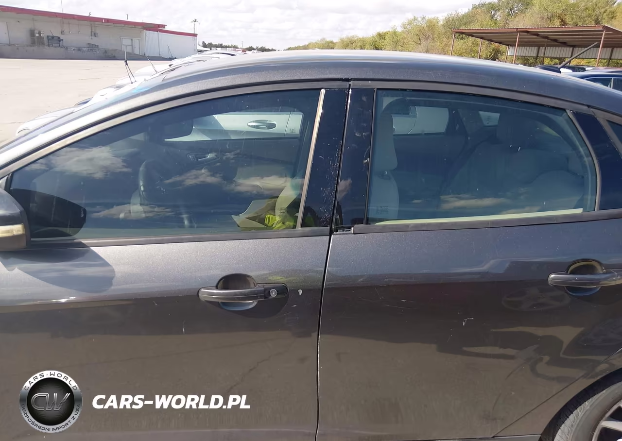 2015 Ford Focus Se VIN:1FADP3F28FL338881 - 14