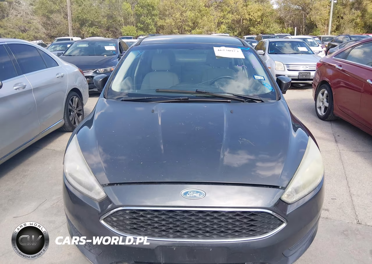 2015 Ford Focus Se VIN:1FADP3F28FL338881 - 6