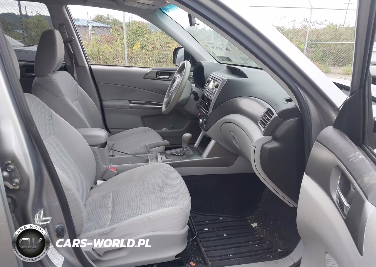 2011 Subaru Forester 2.5X Premium VIN:JF2SHADC3BH742541 - 5