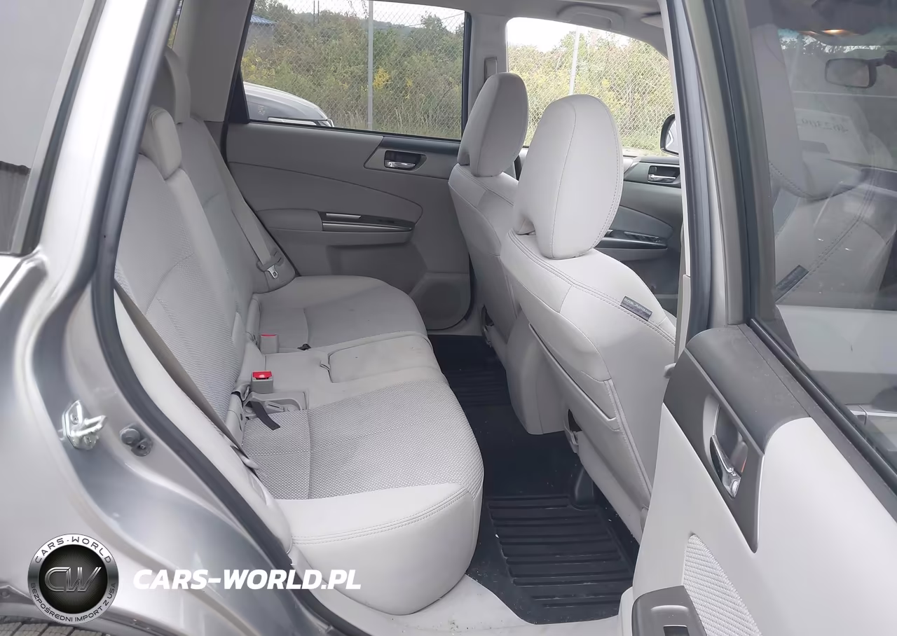 2011 Subaru Forester 2.5X Premium VIN:JF2SHADC3BH742541 - 8