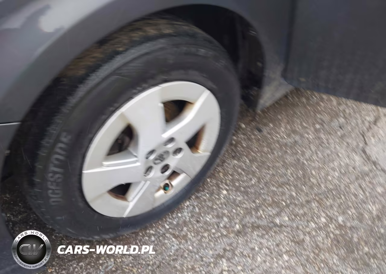 2011 Toyota Prius Two VIN:JTDKN3DU3B5325997 - 12