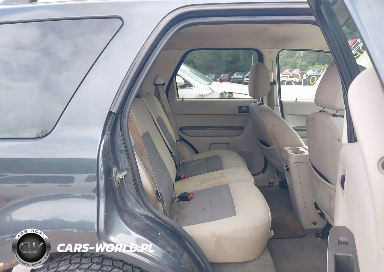 2008 Ford Escape Xlt VIN:1FMCU93188KC14501 - 8