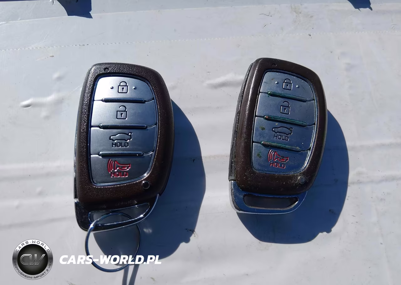 2018 Hyundai Elantra Sport VIN:KMHD04LB7JU636927 - 11