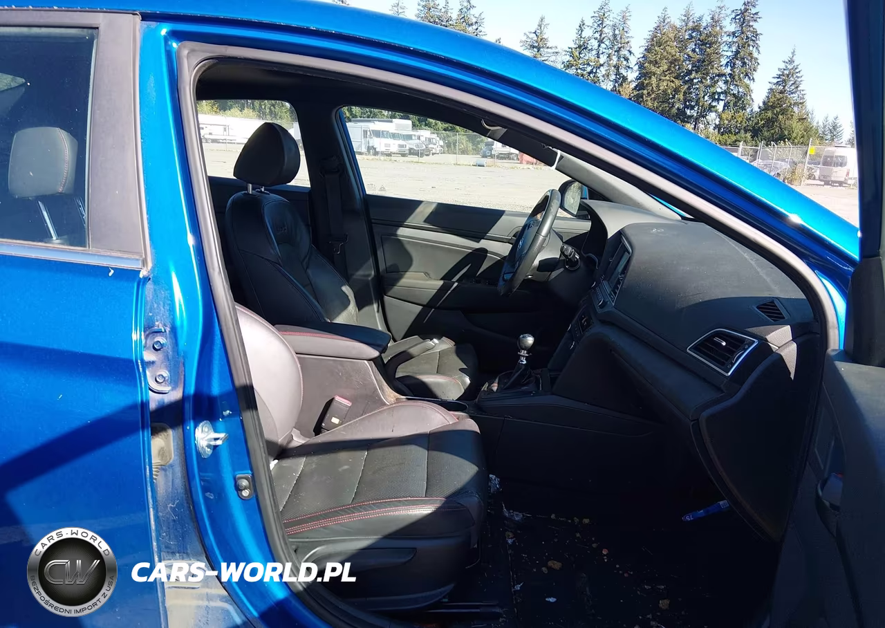2018 Hyundai Elantra Sport VIN:KMHD04LB7JU636927 - 5