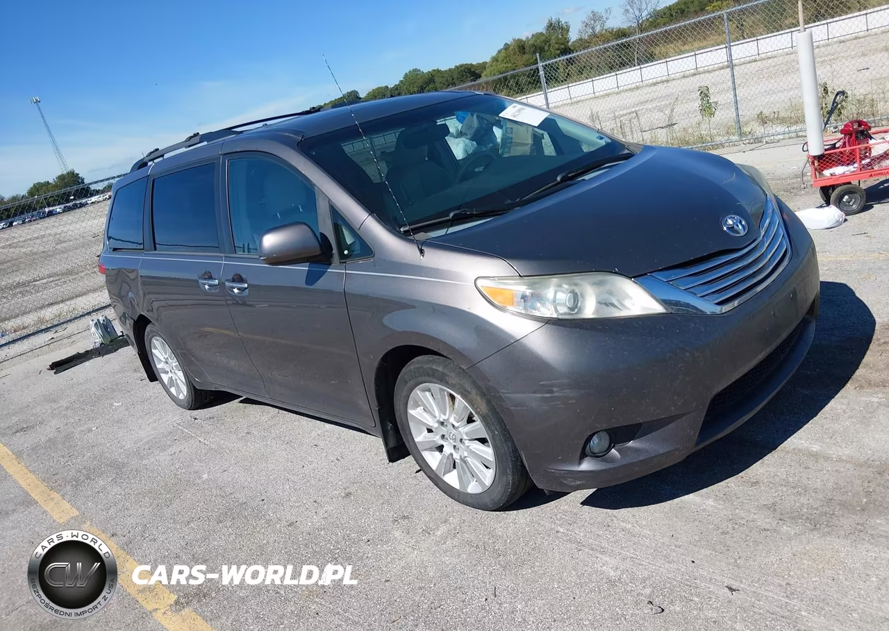 2013 Toyota Sienna Xle 7 Passenger