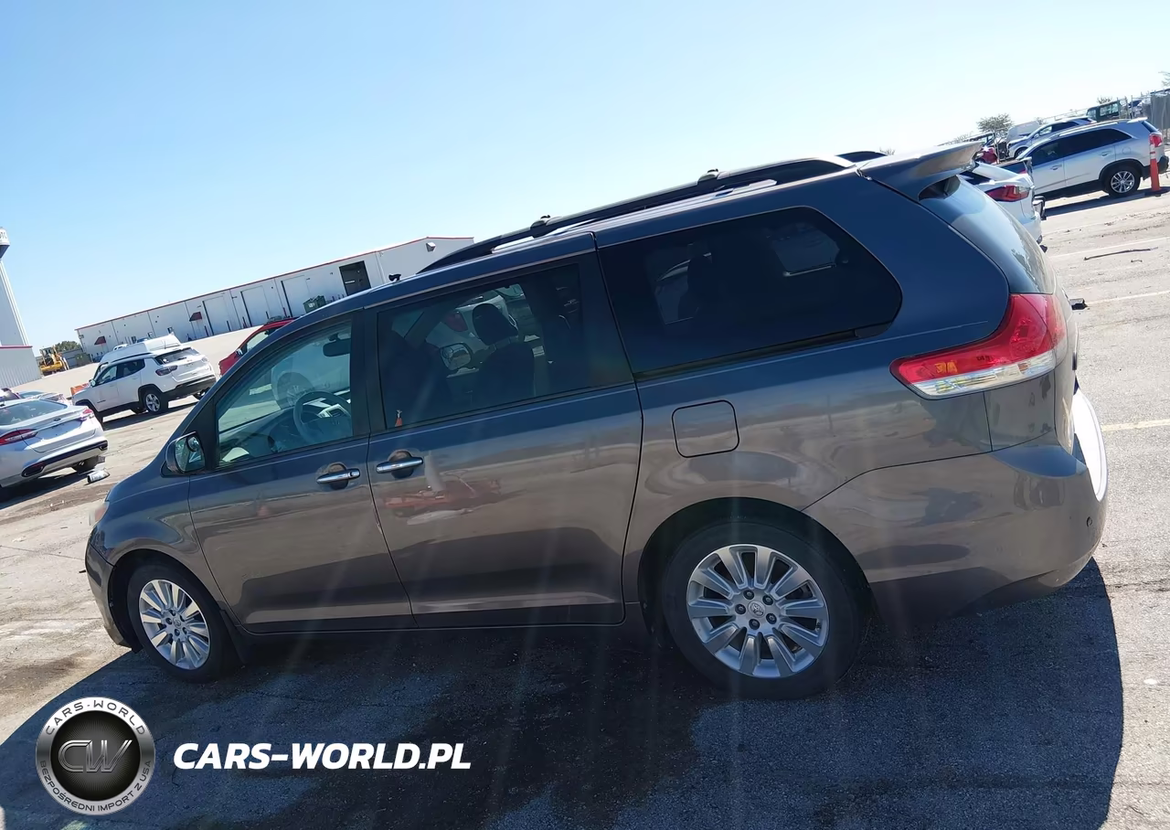 2013 Toyota Sienna Xle 7 Passenger VIN:5TDDK3DC1DS053553 - 14
