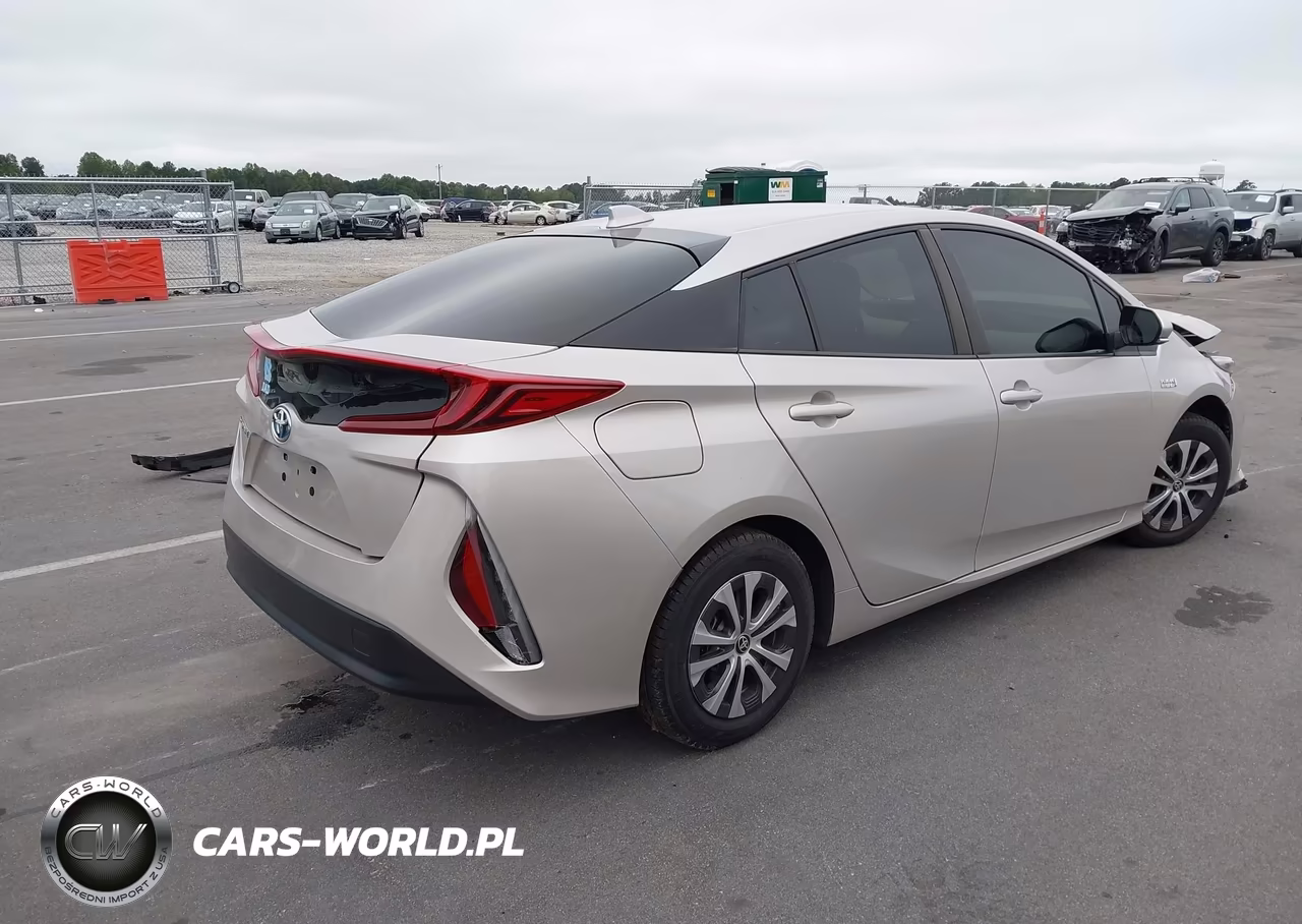 2021 Toyota Prius Prime Le VIN:JTDKAMFP6M3196290 - 4