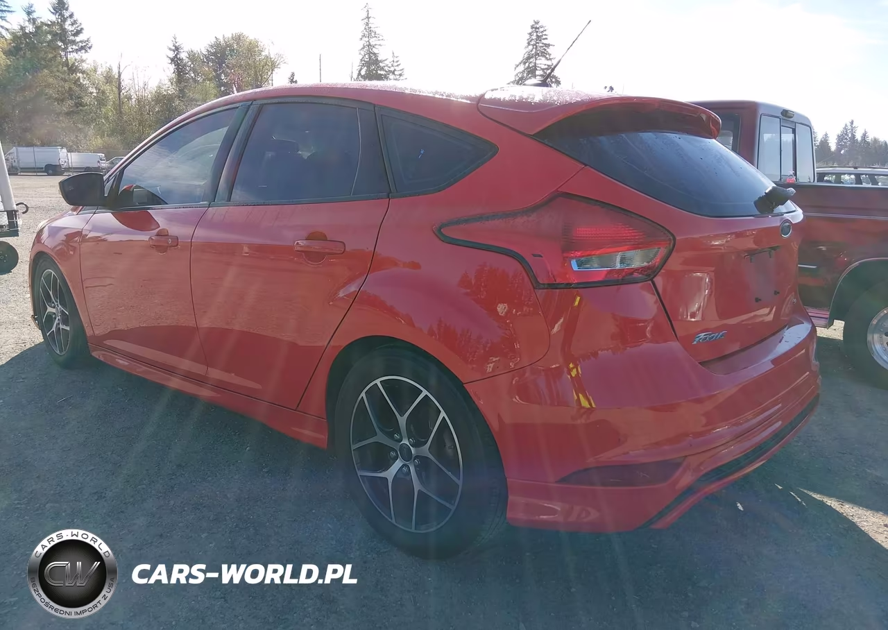 2016 Ford Focus Se VIN:1FADP3K2XGL238868 - 3