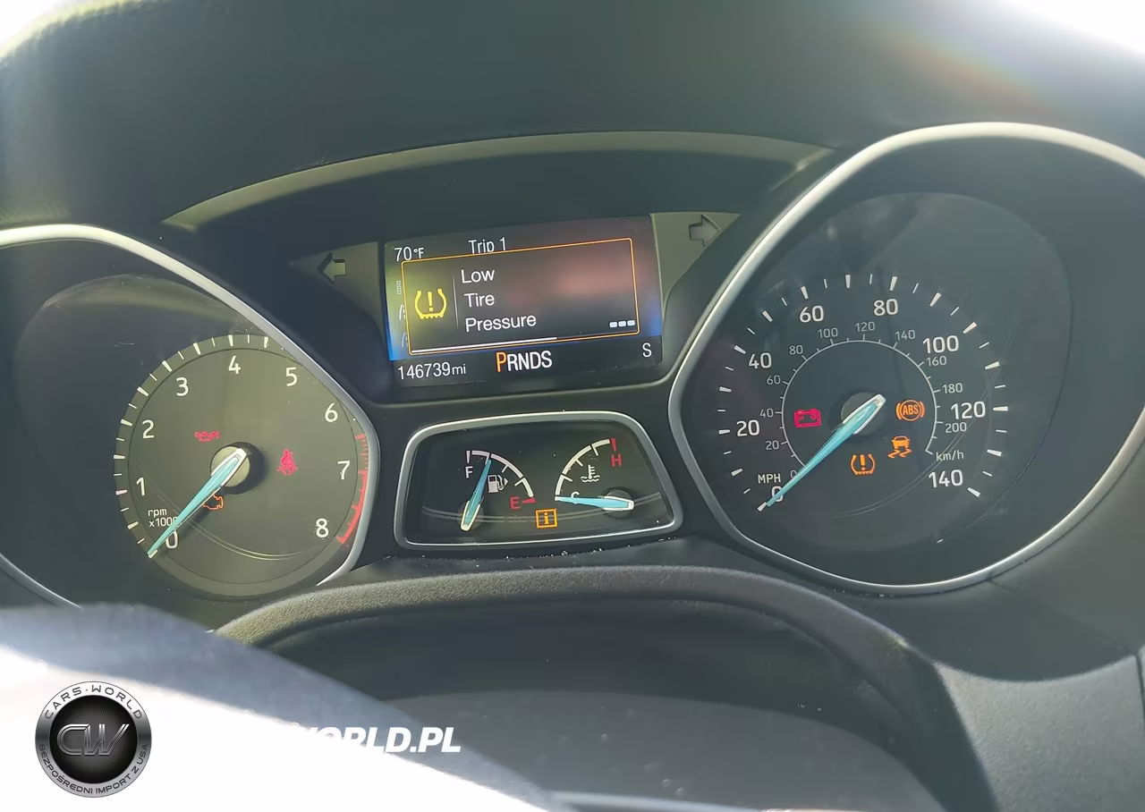 2016 Ford Focus Se VIN:1FADP3K2XGL238868 - 7