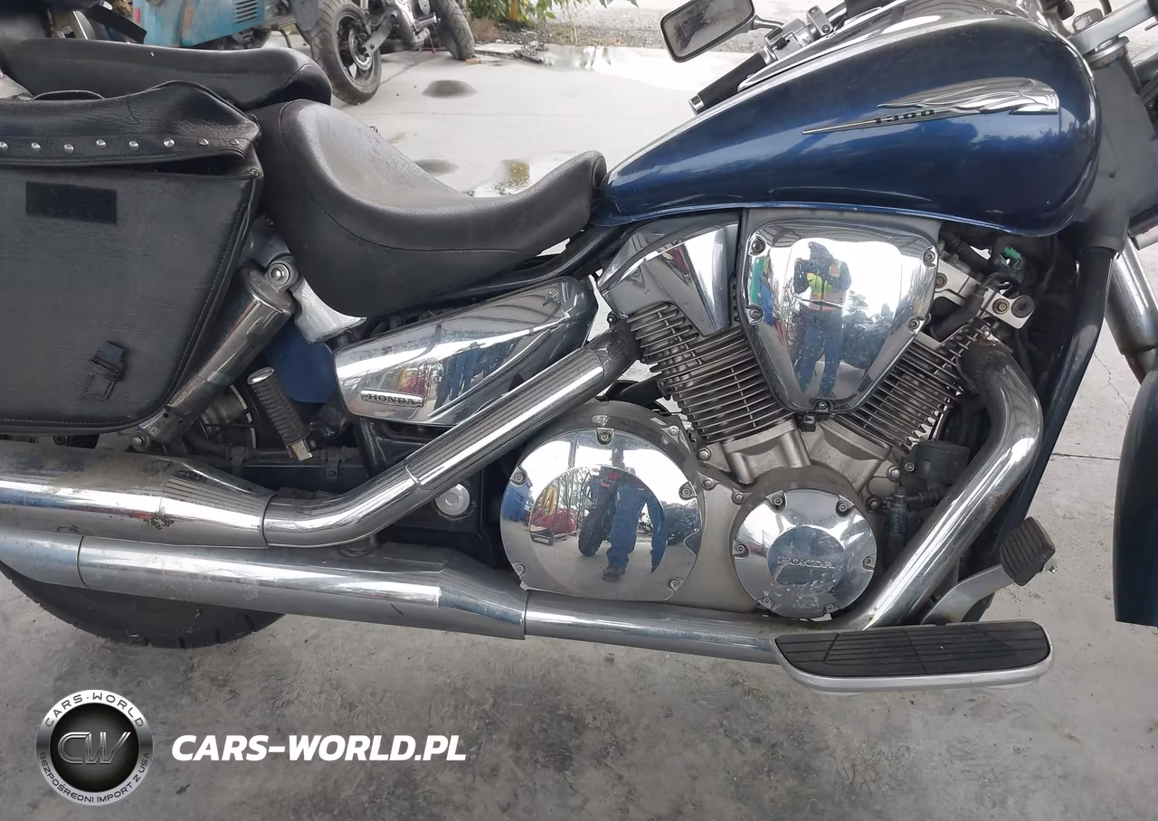 2004 Honda Vt1300 S VIN:1HFSC52124A100528 - 10