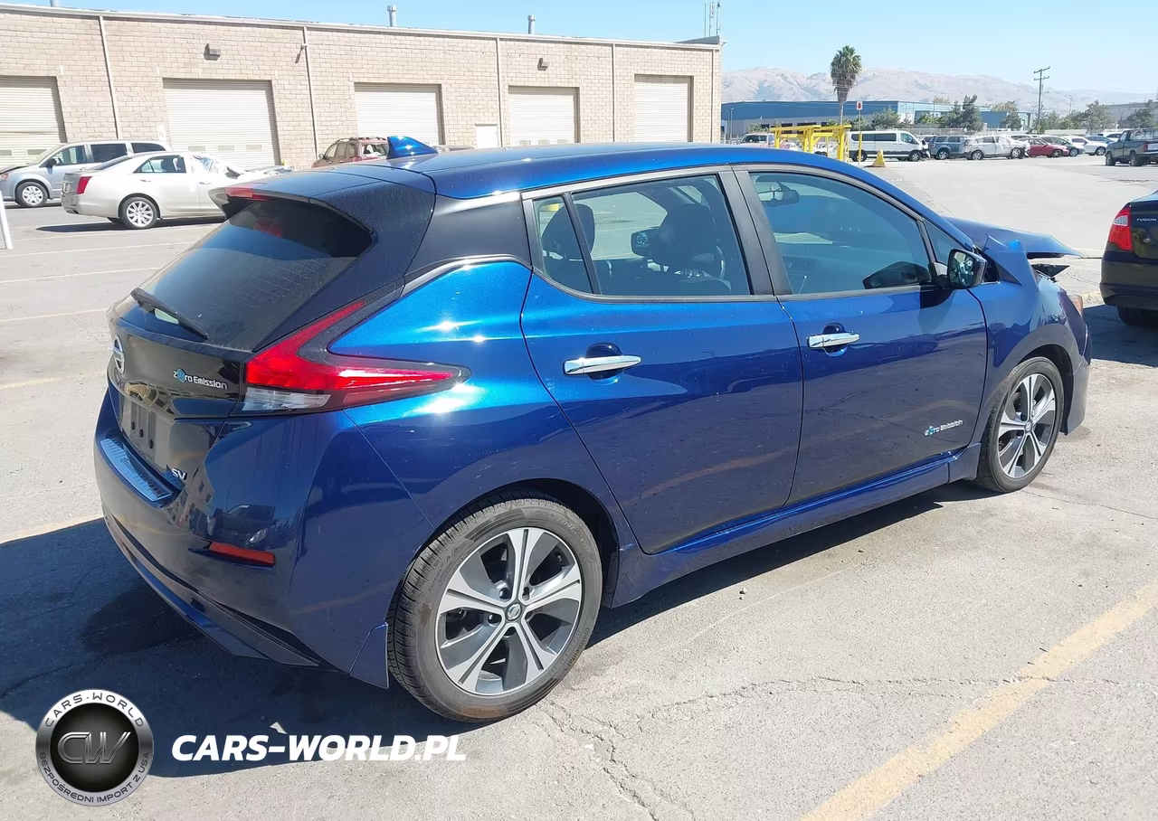 2018 Nissan Leaf Sv VIN:1N4AZ1CP3JC304812 - 4