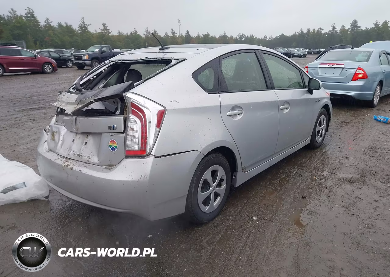 2014 Toyota Prius VIN:JTDKN3DU4E0391766 - 4