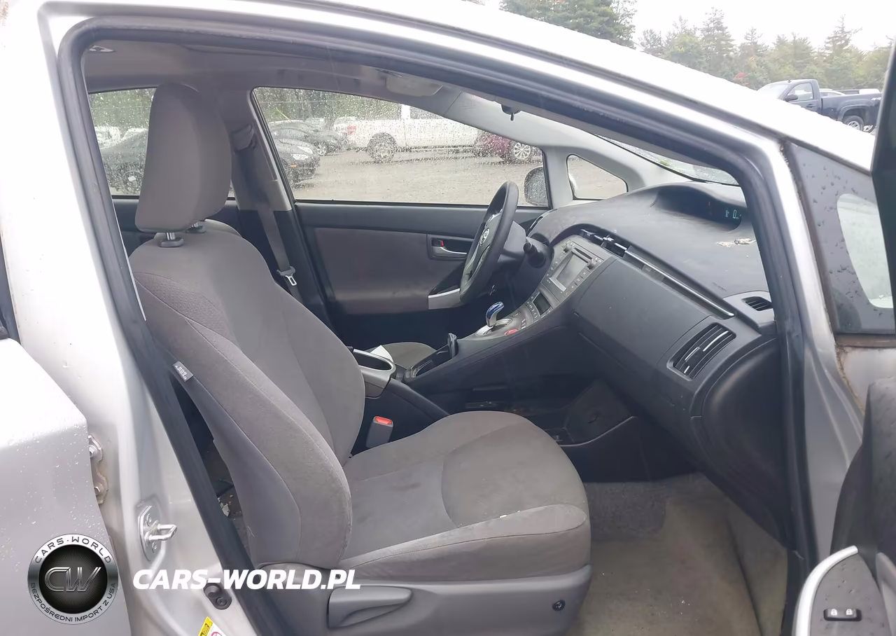 2014 Toyota Prius VIN:JTDKN3DU4E0391766 - 5