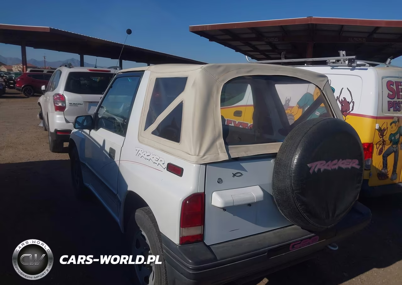 1993 Geo Tracker VIN:2CNBE18U2P6938389 - 3
