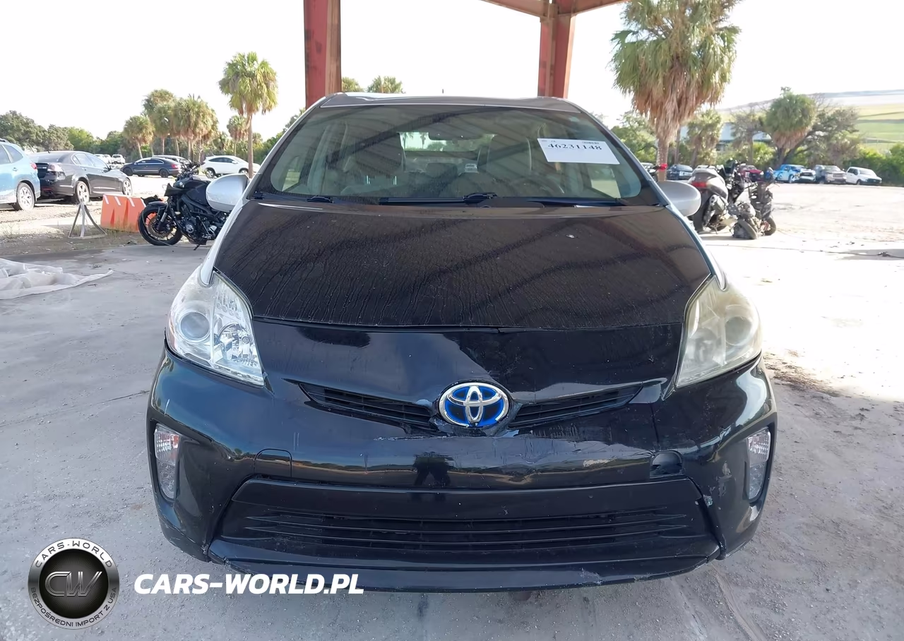 2013 Toyota Prius Two VIN:JTDKN3DU1D1642932 - 13