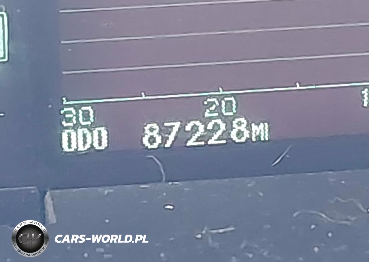 2013 Toyota Prius Two VIN:JTDKN3DU1D1642932 - 16