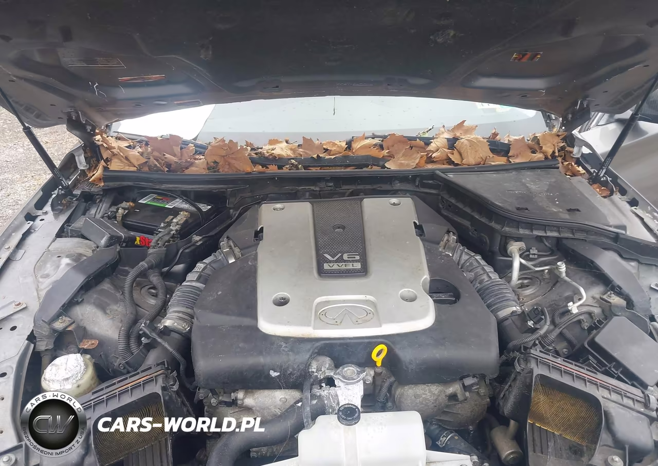 2015 Infiniti Q50 VIN:JN1BV7AR4FM423622 - 10