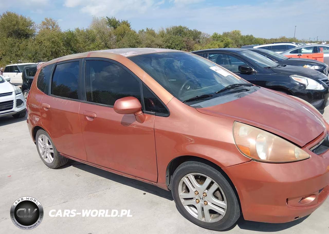 2007 Honda Fit Sport VIN:JHMGD38677S063414 - 13