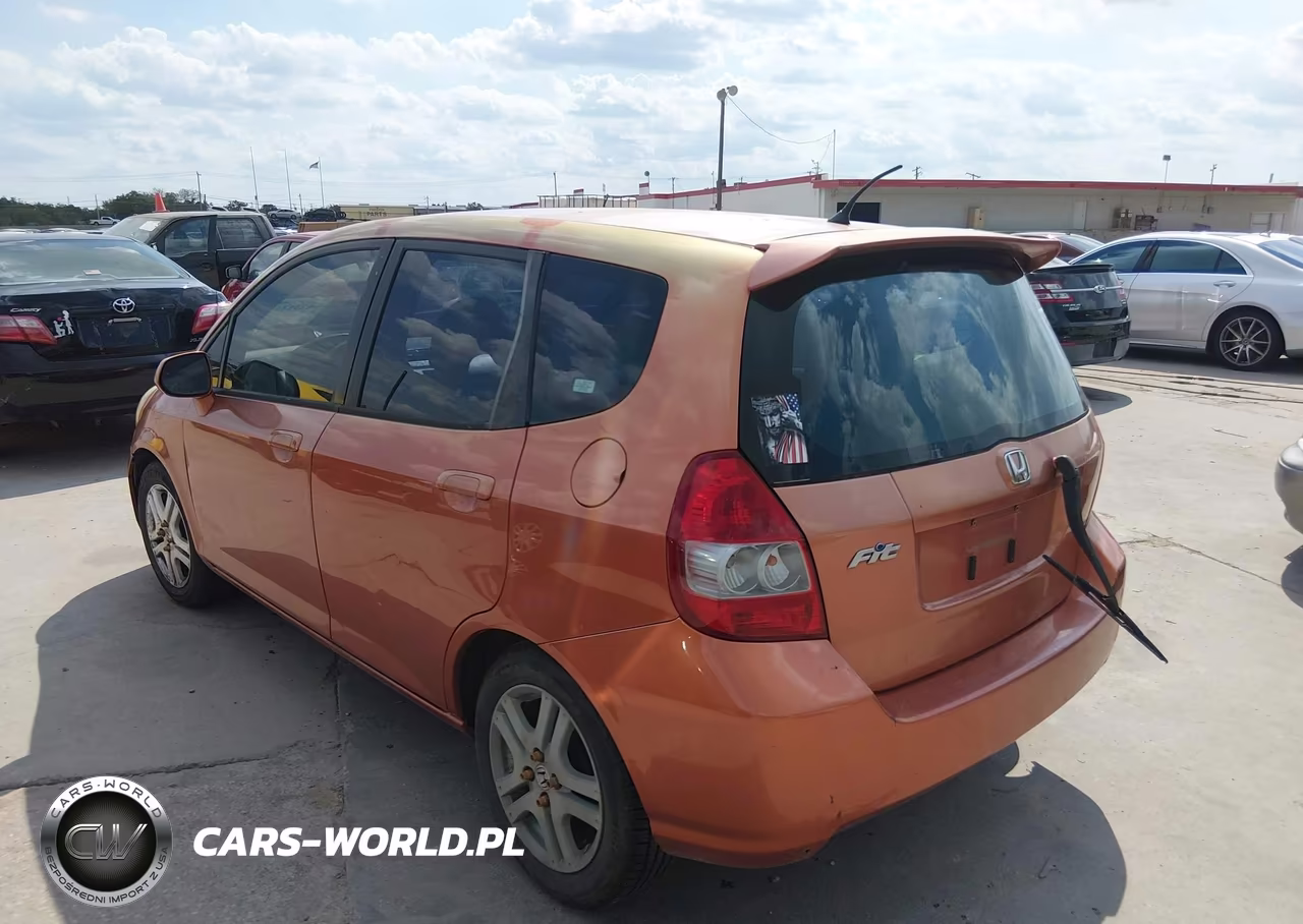 2007 Honda Fit Sport VIN:JHMGD38677S063414 - 3