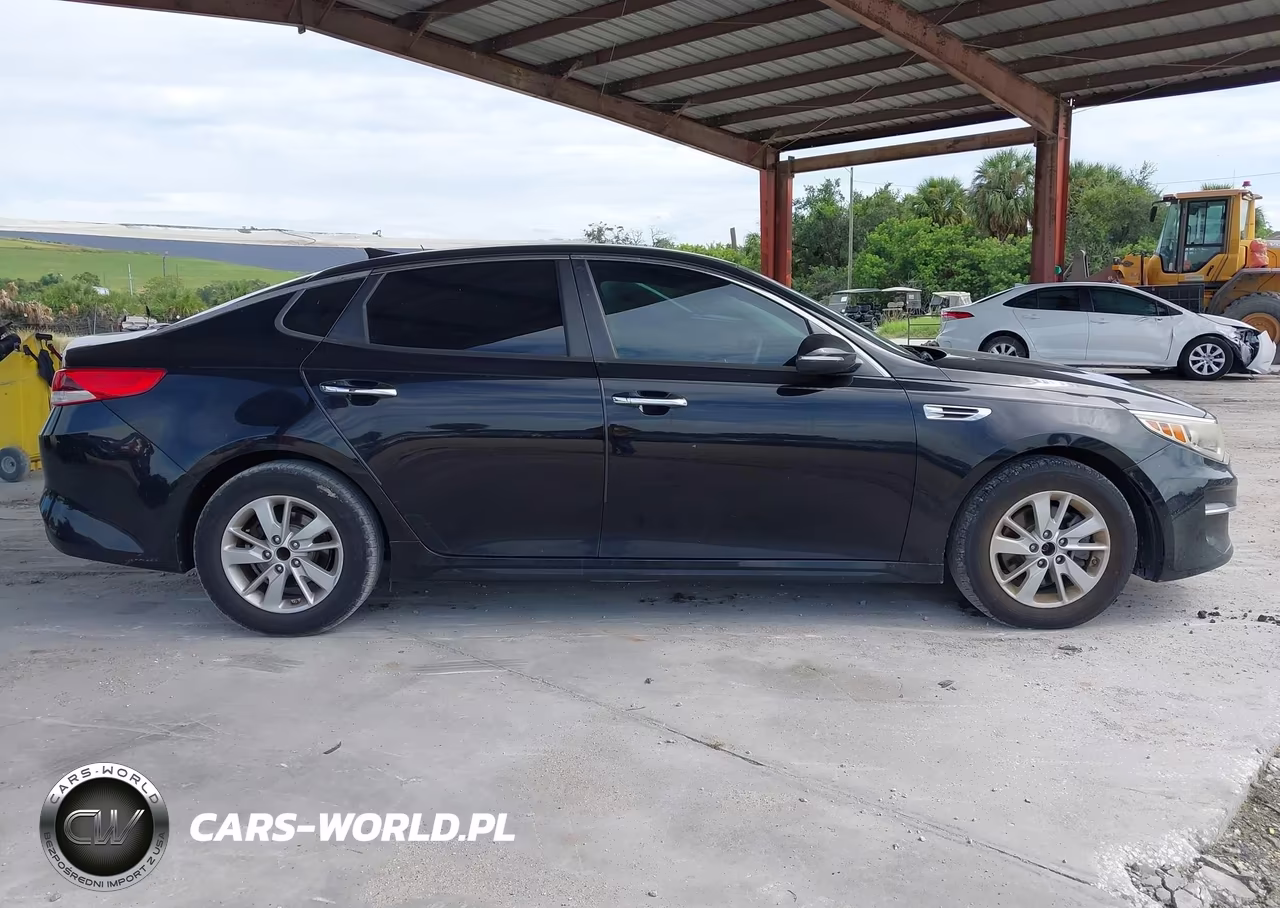 2018 Kia Optima Lx VIN:5XXGT4L34JG221166 - 13