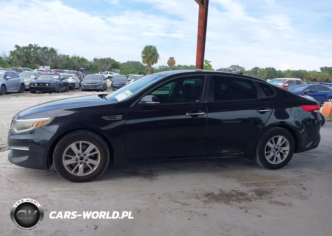 2018 Kia Optima Lx VIN:5XXGT4L34JG221166 - 14