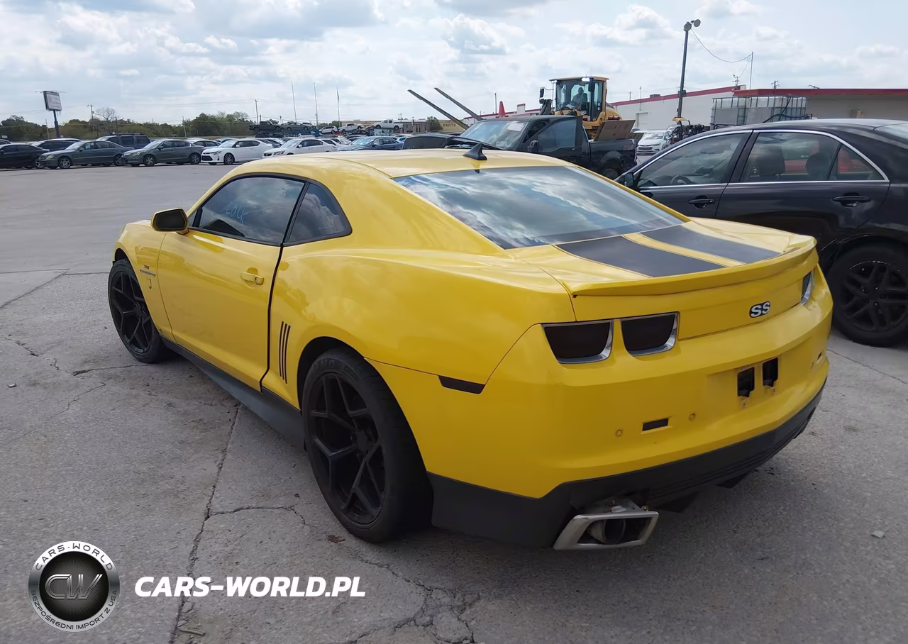 2010 Chevrolet Camaro 2Ss VIN:2G1FK1EJ6A9143580 - 3
