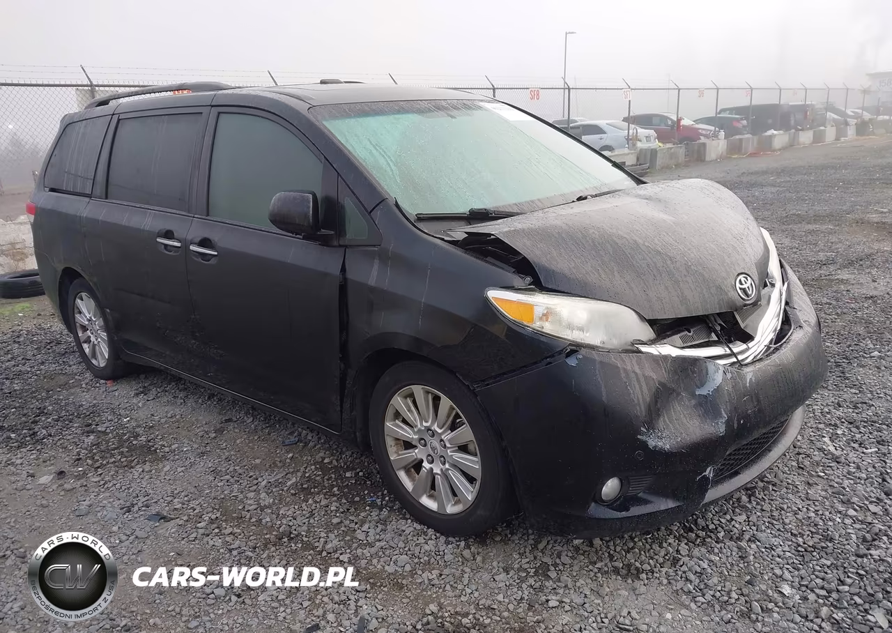 2012 Toyota Sienna Limited 7 Passenger