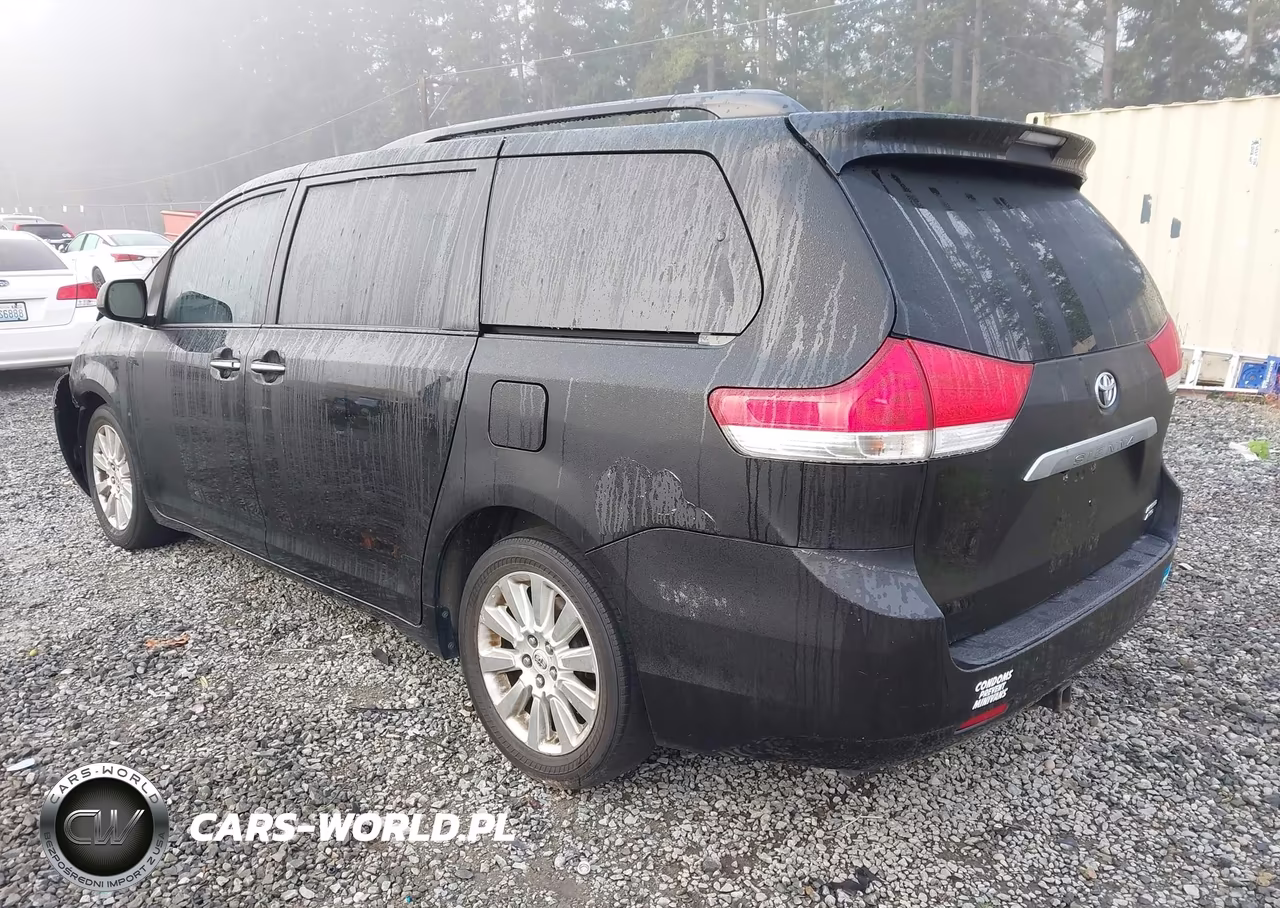 2012 Toyota Sienna Limited 7 Passenger VIN:5TDDK3DC0CS033812 - 3